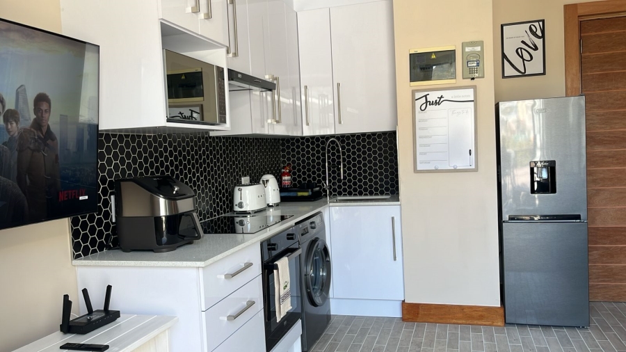 To Let 1 Bedroom Property for Rent in Cape Town City Centre Western Cape